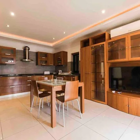 Amethyst * Marsaskala